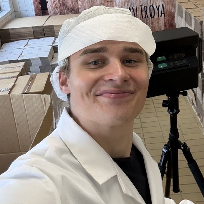 Are Myrland, produksjonsansvarlig i Innoscan, på scanneoppdrag